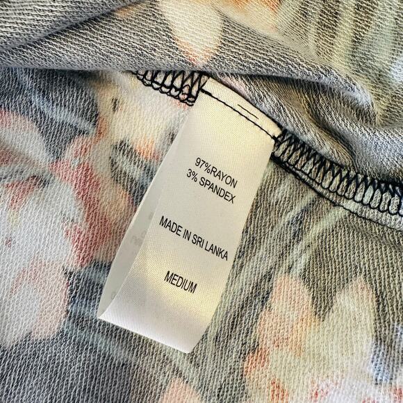 i RELAX Floral Short Sleeve Blouse - Picture 3 of 4